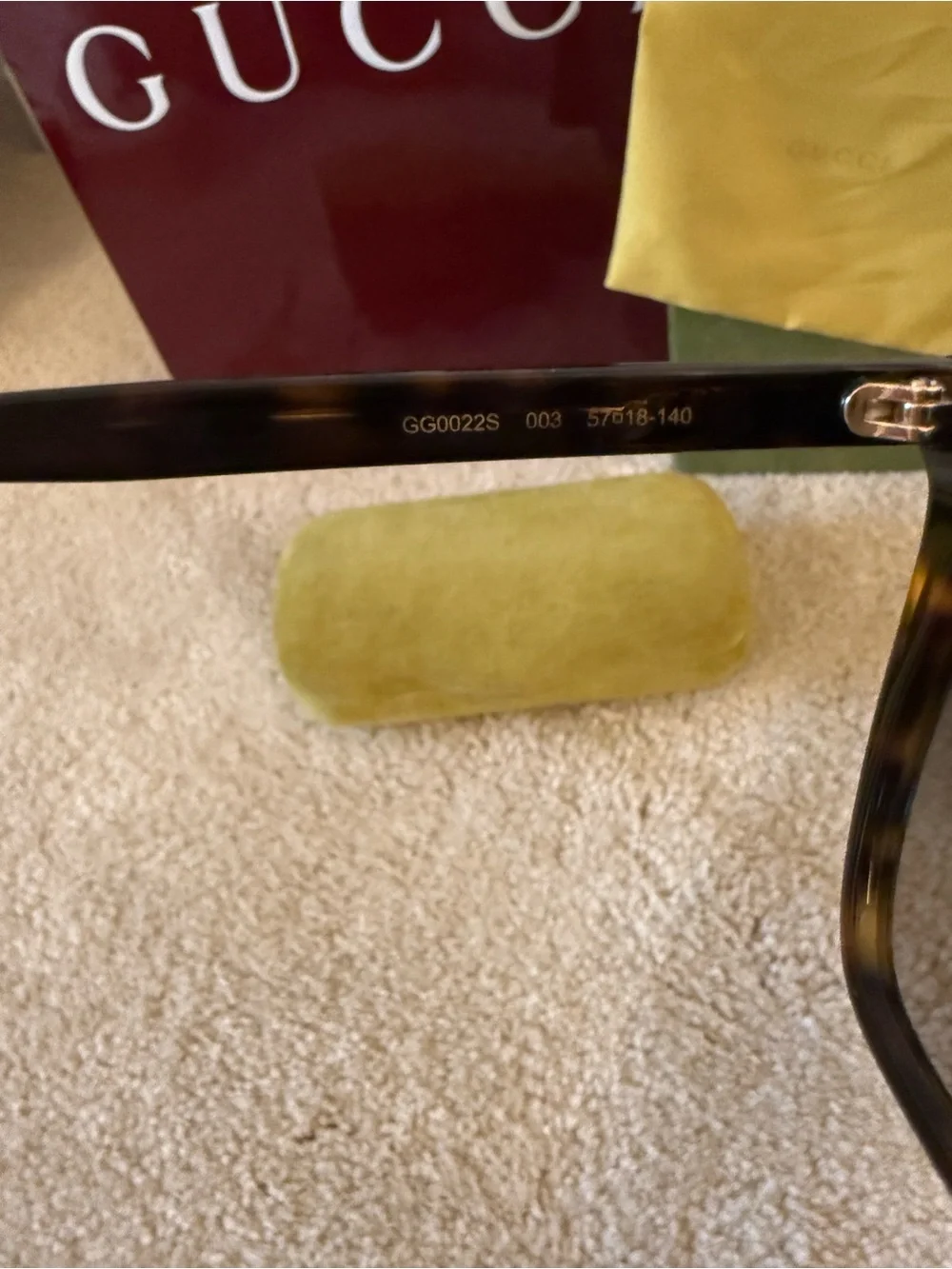 Gucci stunning large